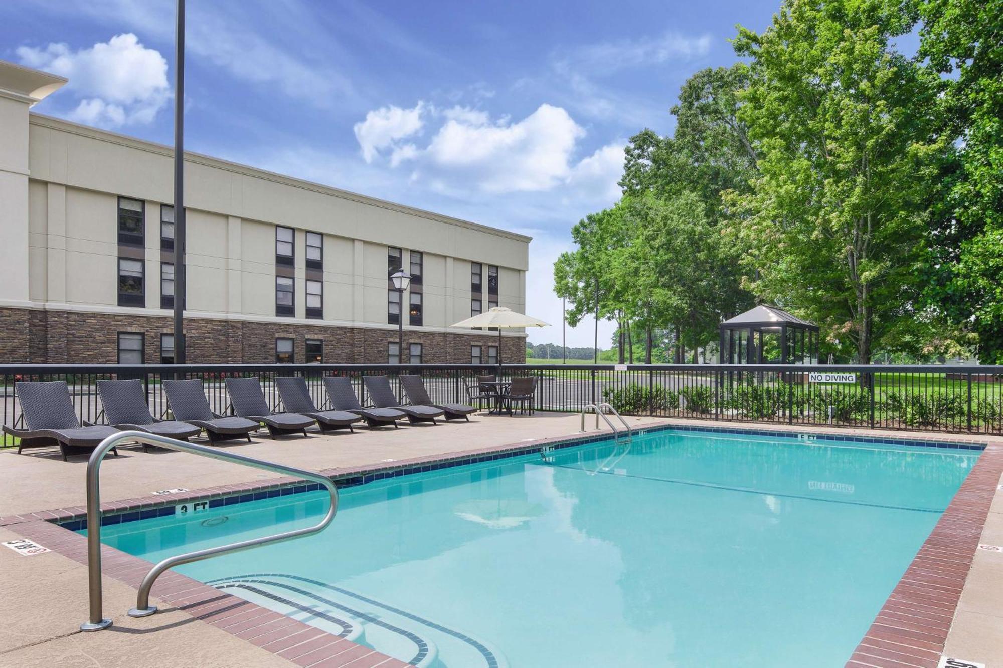 Hampton Inn Lagrange Near Callaway Gardens Eksteriør bilde